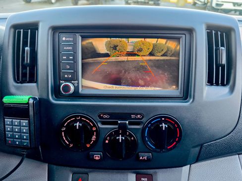 Used 2021 Nissan NV200 SV w/ Sliding Door Glass Package FWD image 33