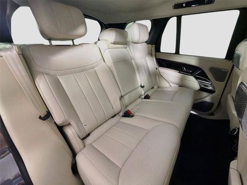 Certified 2025 Land Rover Range Rover Autobiography AWD/4WD image 26