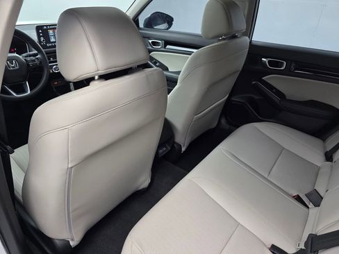 Used 2024 Honda Civic Touring image 15