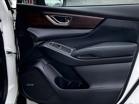 Used 2023 Subaru Ascent Touring image 25