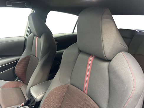 Used 2025 Toyota Corolla SE FWD image 28