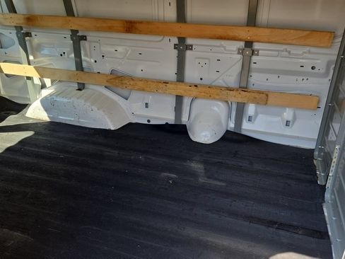 Used 2012 Ford E-250 and Econoline 250 w/ PWR Group RWD image 23