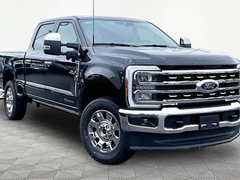 New 2026 Ford F250 Lariat w/ Chrome Package AWD/4WD image 1