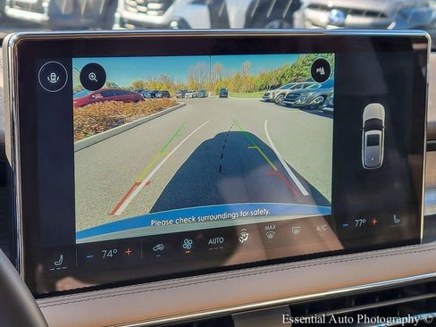 Used 2023 Lincoln Corsair AWD w/ Towing Package image 19