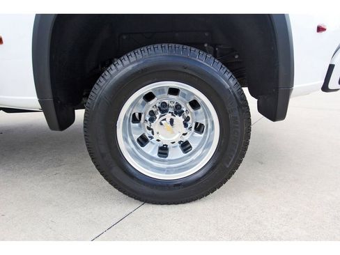 Used 2025 Chevrolet Silverado 3500 High Country w/ High Country Premium Package image 28