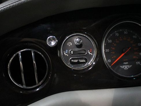 Used 2002 Bentley Arnage T image 12