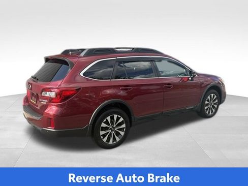 Used 2017 Subaru Outback 2.5i Limited AWD/4WD image 30