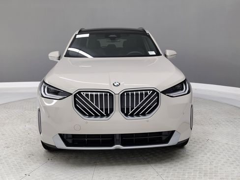 New 2026 BMW X3 xDrive30 w/ Convenience Package image 2