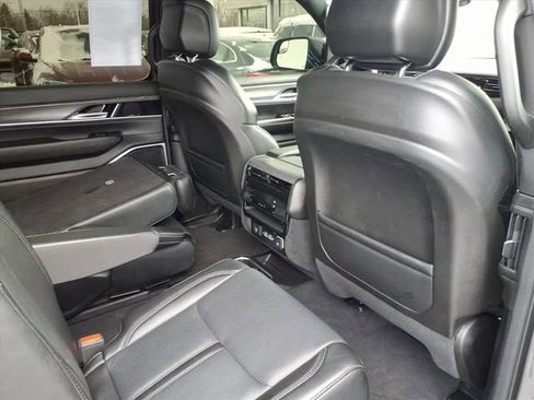 Used 2024 Jeep Wagoneer Series II w/ Flexible Seating Group image 24