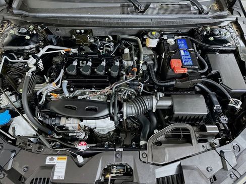 Used 2024 Honda Accord LX image 28