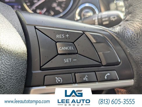 Used 2019 Nissan Rogue S image 25