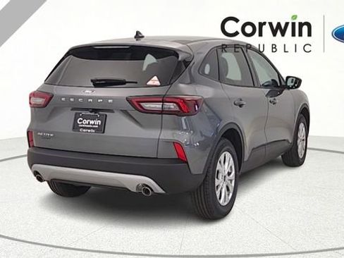 New 2026 Ford Escape Active w/ Cold Weather Package FWD image 7