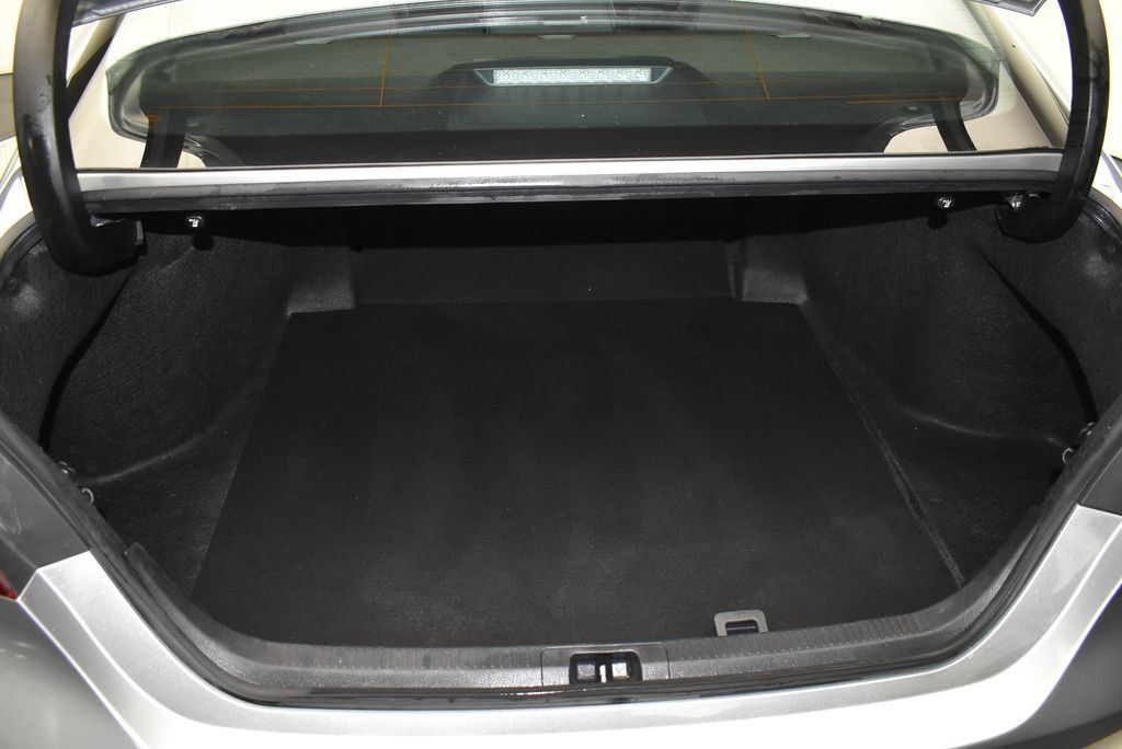 Used 2023 Toyota Camry SE FWD image 32