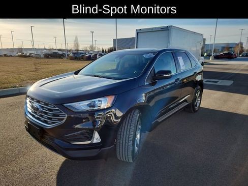 Used 2019 Ford Edge SEL w/ Equipment Group 201A image 3