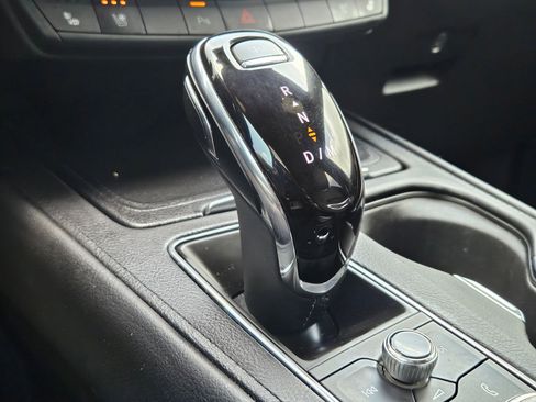Used 2020 Cadillac XT4 Sport FWD image 26