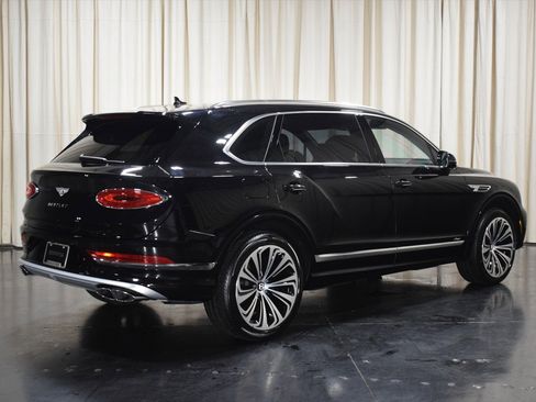 New 2024 Bentley Bentayga Extended Wheelbase image 3