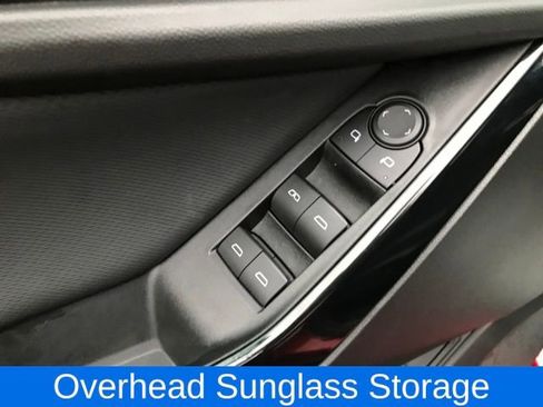 Certified 2025 Chevrolet Equinox LT w/ Convenience Package II image 16