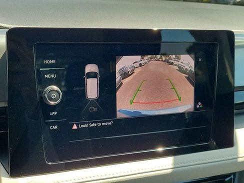 Certified 2025 Volkswagen Taos S FWD image 24
