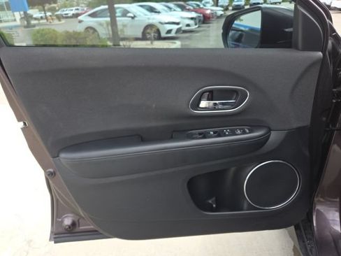 Certified 2022 Honda HR-V EX image 15