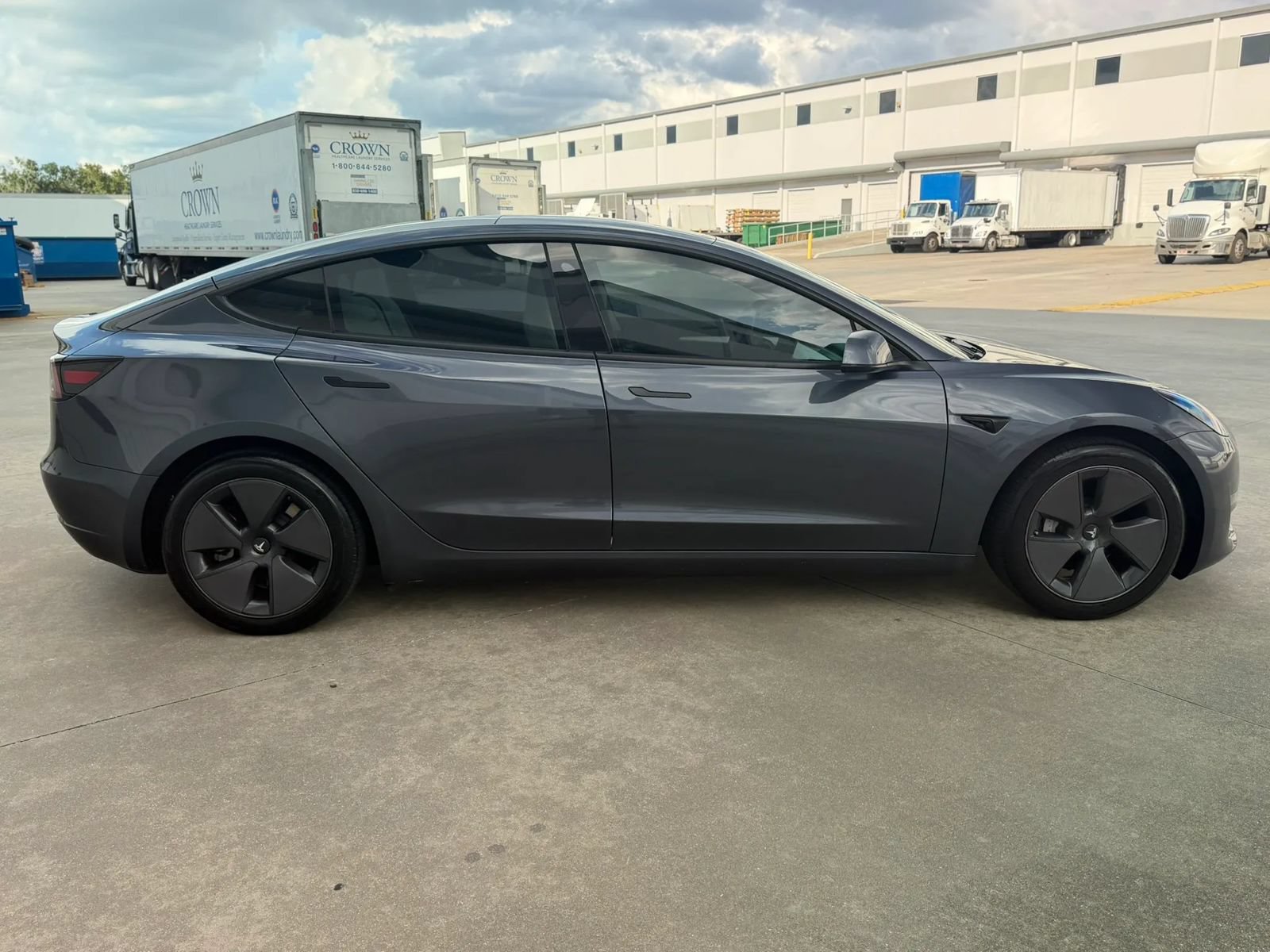 Used 2023 Tesla Model 3 Standard Range RWD image 6