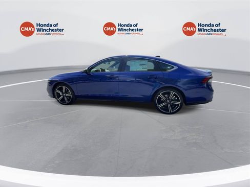Used 2024 Honda Accord Sport image 8