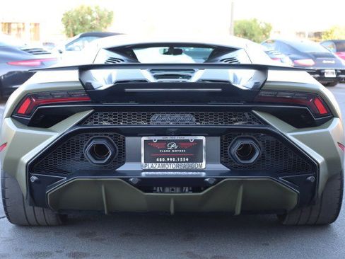 Used 2023 Lamborghini Huracan Tecnica RWD image 16