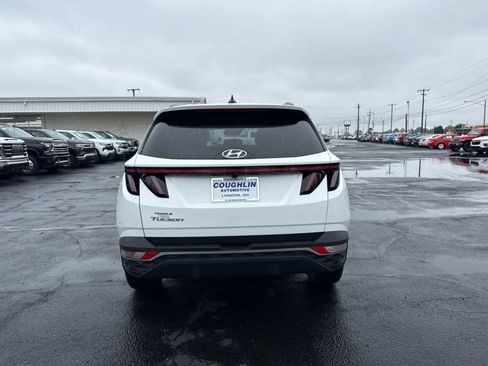 Used 2023 Hyundai Tucson SEL w/ Convenience Package AWD/4WD image 4