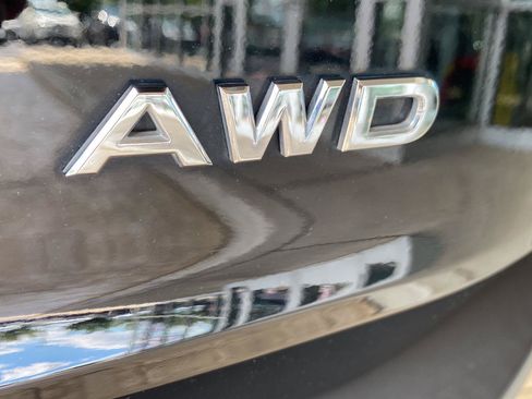 Certified 2023 Nissan Rogue S AWD/4WD image 9
