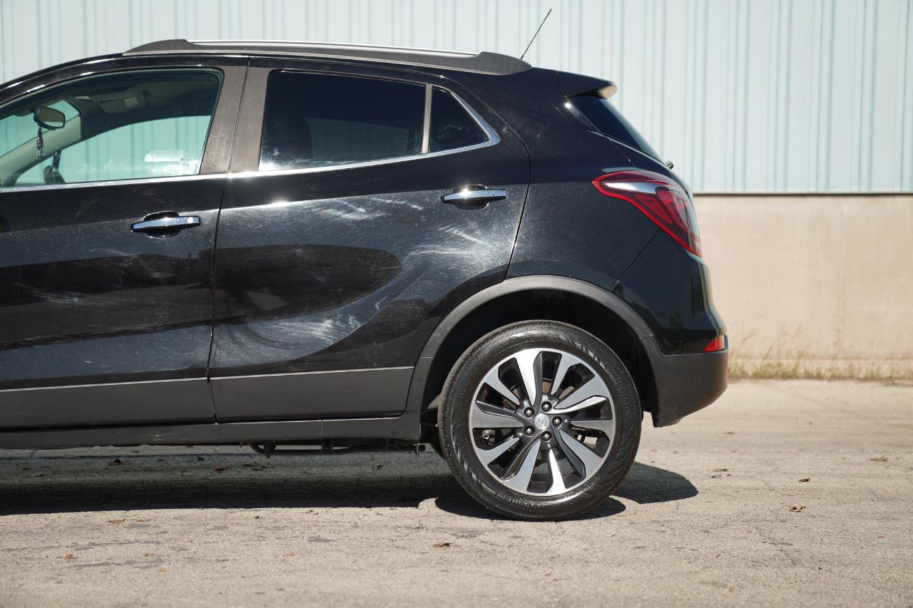 Used 2021 Buick Encore Preferred AWD/4WD image 8