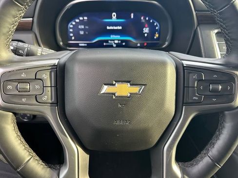 Used 2024 Chevrolet Suburban Premier image 20