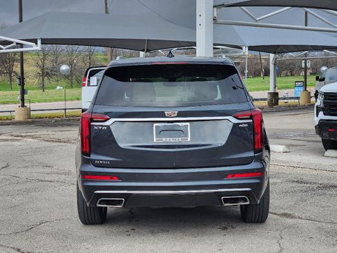 Certified 2023 Cadillac XT6 Premium Luxury w/ Technology Package image 6