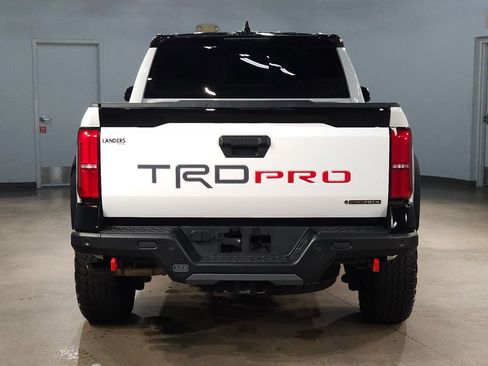 Used 2025 Toyota Tacoma TRD Pro image 6