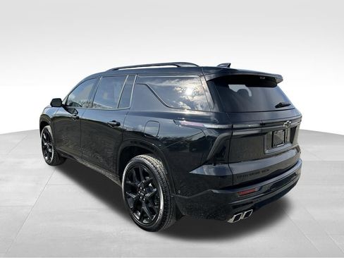 Used 2025 Chevrolet Traverse RS w/ LPO, Floor Liner Package image 17