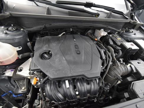 Certified 2023 Kia Sportage LX image 16