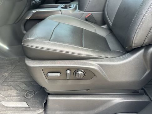 Used 2022 GMC Sierra 1500 SLT AWD/4WD image 31