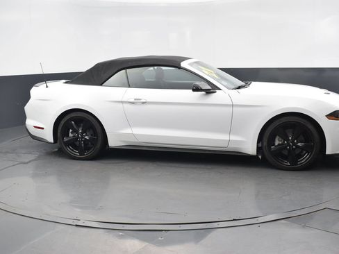 Used 2021 Ford Mustang Convertible w/ Equipment Group 101A RWD image 7