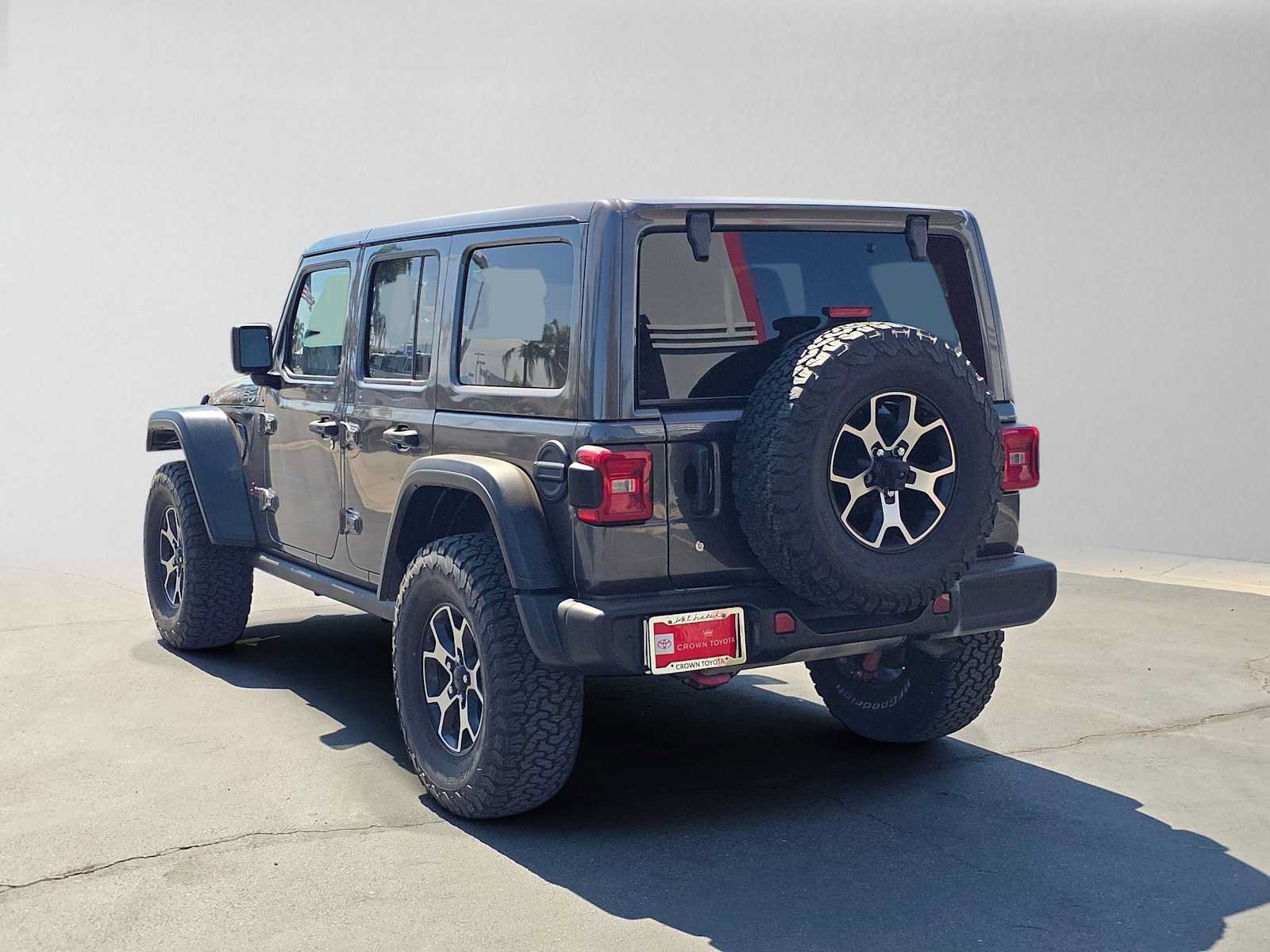 Used 2018 Jeep Wrangler Unlimited Rubicon AWD/4WD image 5