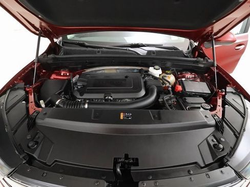 Used 2023 Buick Envision Essence image 6