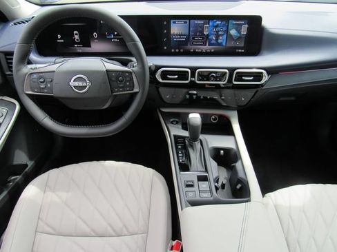 New 2026 Nissan Sentra SL w/ Floor Mat Package FWD image 12