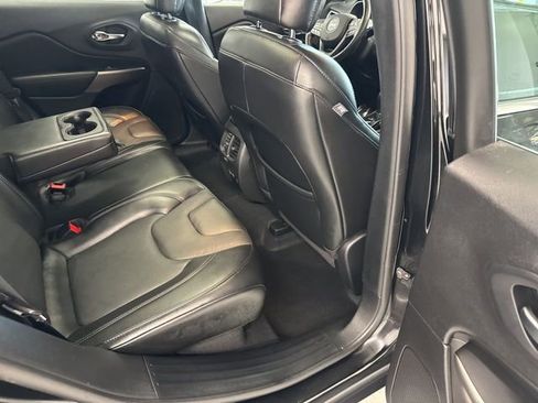 Used 2021 Jeep Cherokee Limited w/ Trailer Tow Group image 28