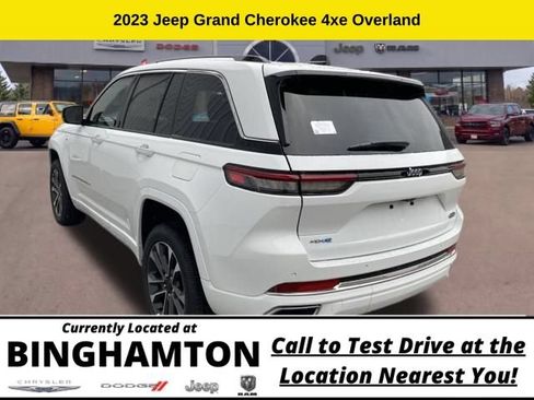 New 2023 Jeep Grand Cherokee Overland AWD/4WD image 4
