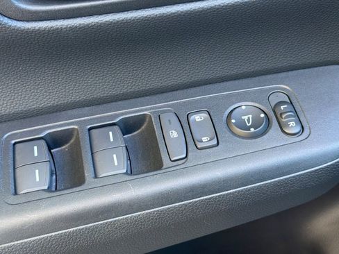 Used 2025 Honda CR-V Sport-L image 13