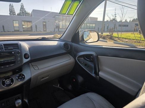 Used 2011 Toyota RAV4 Limited w/ Limited Extra Value Pkg image 12