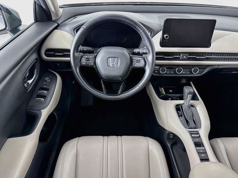 Certified 2025 Honda HR-V EX-L image 22