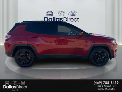 Used 2020 Jeep Compass Latitude image 5