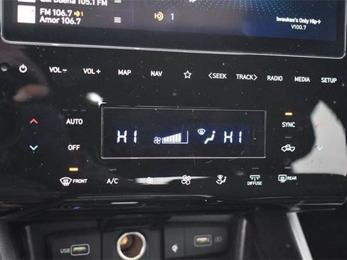 Used 2023 Hyundai Santa Cruz SEL Premium w/ Cargo Package image 29