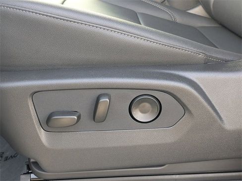 New 2026 GMC Sierra 1500 SLT w/ SLT Premium Package image 17