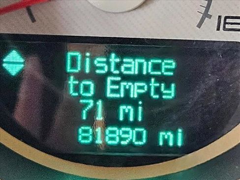 Used 2013 Dodge Challenger R/T Plus image 10