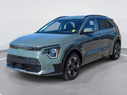 New 2025 Kia Niro Wind