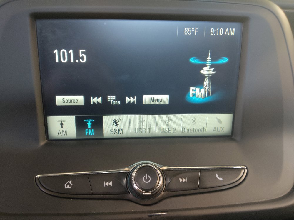 Used 2018 Chevrolet Camaro LT RWD image 25